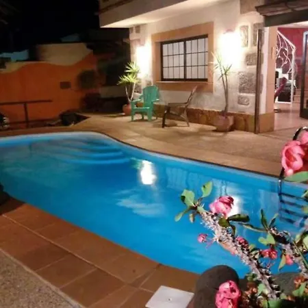 Isabel, Wifi, Piscina Privada Y Climatizada Villa Tahiche